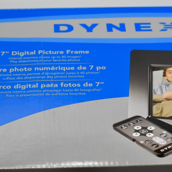 New Dynex 7” Digital Picture Frame with Remote DX-DPF07-12L Item Never Used - Picture 4 of 8